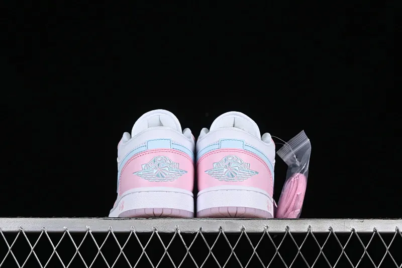 All categories Air Jordan Jordan series basketball shoes Air Jordan 1 Low Z version Air Jordan 1 Low "White/Pink Foam/Glacier Blue" AJ1 Joe 1 Valentine's Day low-top cultural casual sneakers HM3706-141